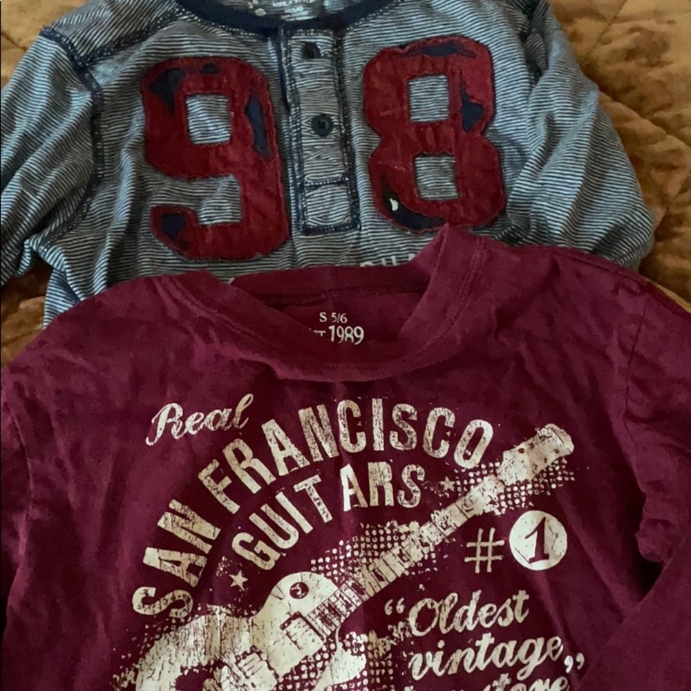 Pair of Graphic long sleeve shirts for boys
